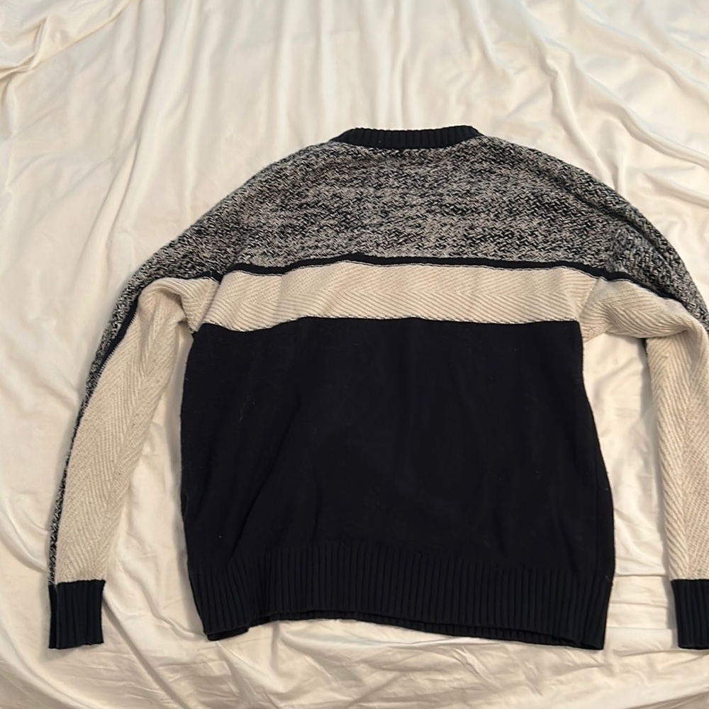 Club Monaco Fisherman Sweater - Picture 4 of 4